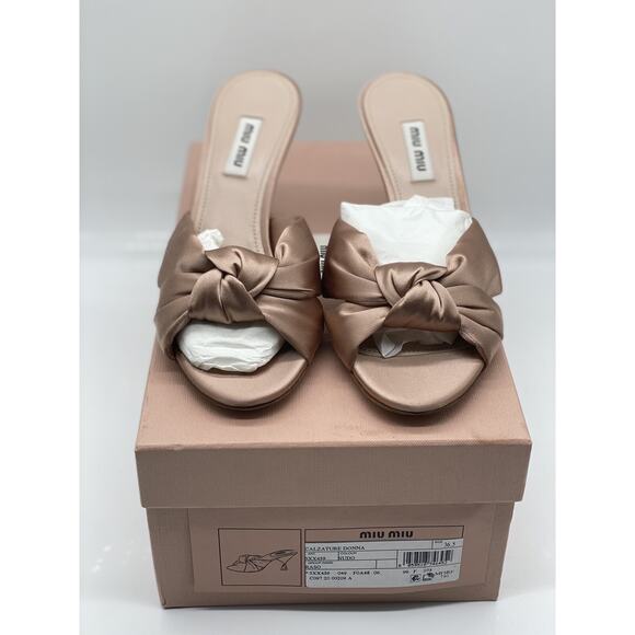 Miu Miu Nude Satin Slides sz. 36 eu (6 us) - Picture 2 of 6